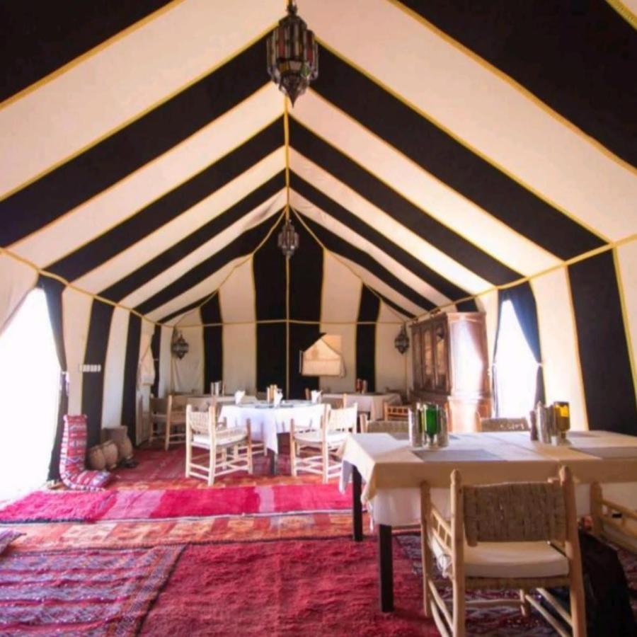 Отель Family Luxury Glamping Мерзуга Экстерьер фото