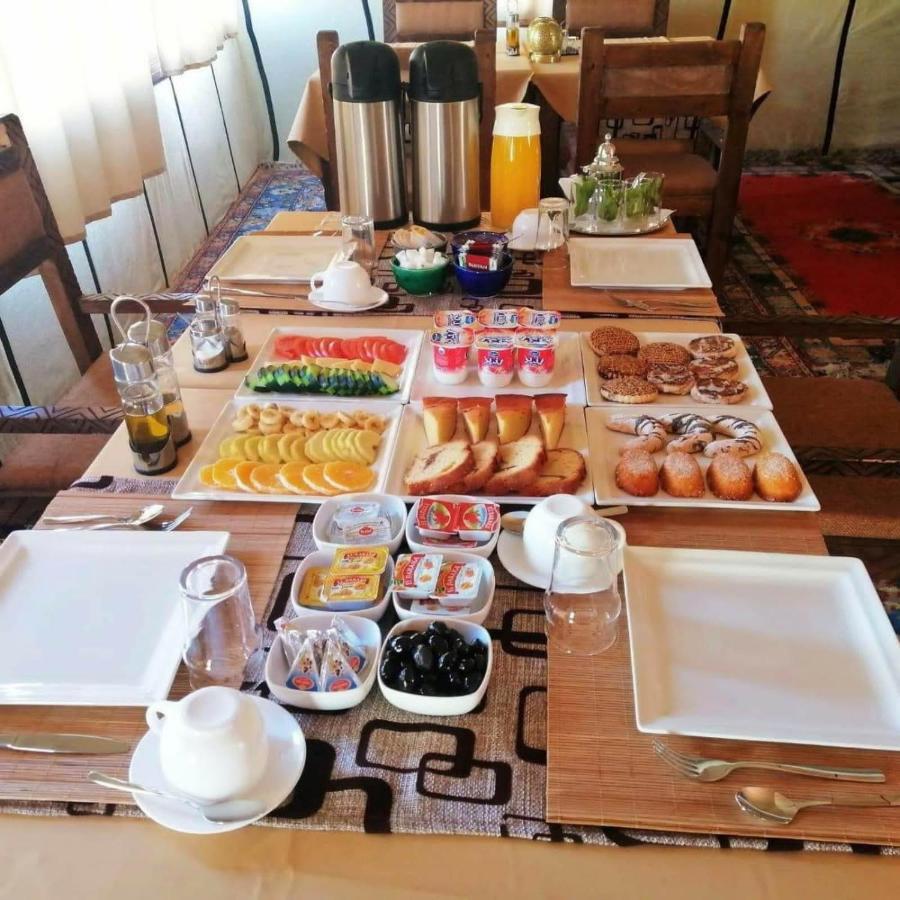 Отель Family Luxury Glamping Мерзуга Экстерьер фото