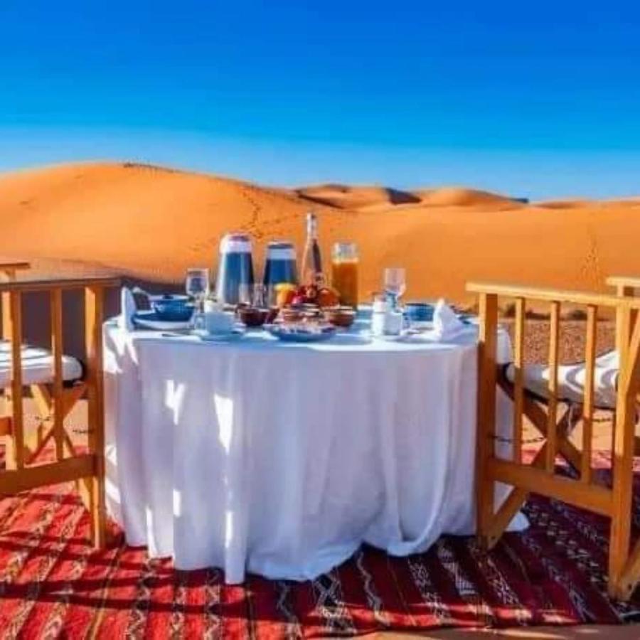 Отель Family Luxury Glamping Мерзуга Экстерьер фото