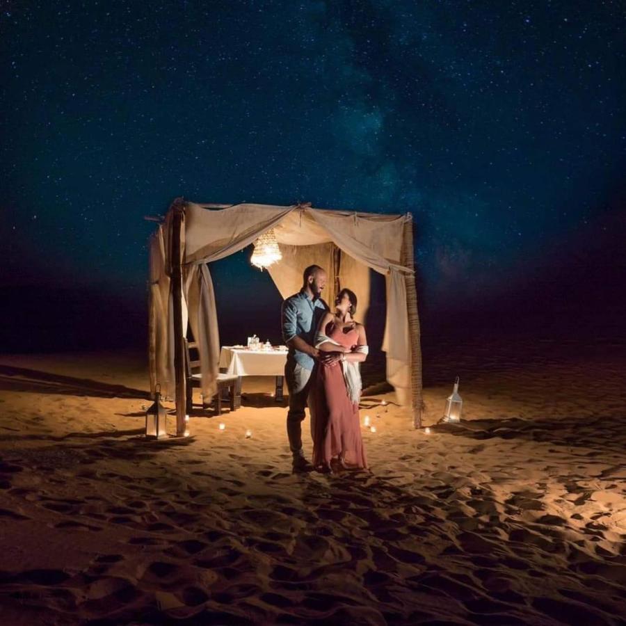 Отель Family Luxury Glamping Мерзуга Экстерьер фото